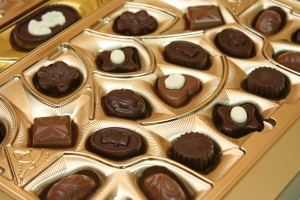 Google: More Popular than Chocolate, Poll Says
